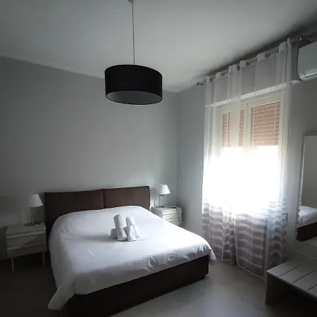 Donna Franca Rooms And Suite Palermo Exterior photo