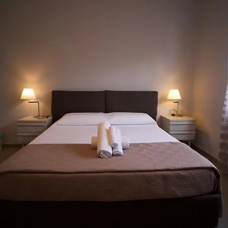 Donna Franca Rooms And Suite Palermo Exterior photo